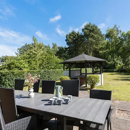 4 Bedroom Amazing In 펜션 Ørsted