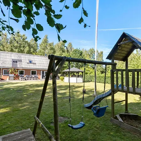 4 Bedroom Amazing In 펜션